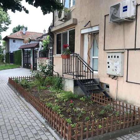 Ssenyange Guest House Varna Exterior foto